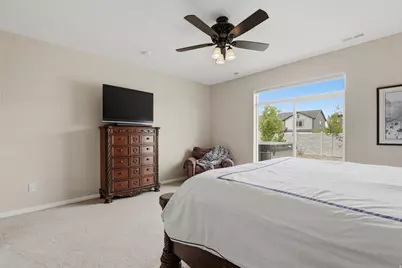2448 W 3230 S, Syracuse, UT 84075 - Photo 16