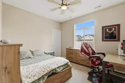 2448 W 3230 S, Syracuse, UT 84075 - Photo 34