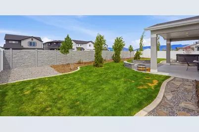 2448 W 3230 S, Syracuse, UT 84075 - Photo 42