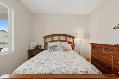 2448 W 3230 S, Syracuse, UT 84075 - Photo 28
