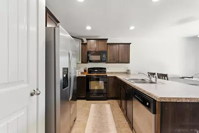 1187 W Seraphim Ct, Layton, UT 84041 - Photo 6