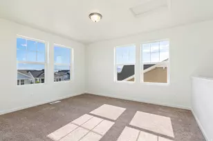 6204 W Sparrow Vw Dr, South Jordan, UT 84009 - Photo 2