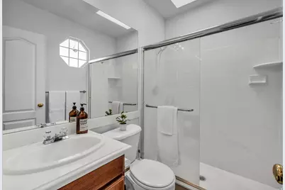 3690 Olivenhain Ct, Magna, UT 84044 - Photo 16
