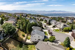 1930 E Aspen Leaf Pl, Draper, UT 84020 - Photo 44