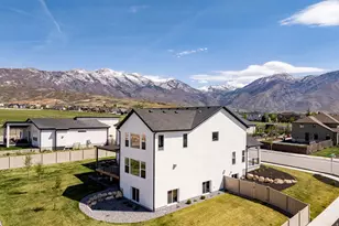 12177 N Shady Brk Ln, Highland, UT 84003 - Photo 46