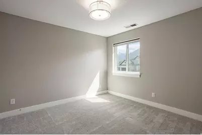 12177 N Shady Brook Ln, Highland, UT 84003 - Photo 38