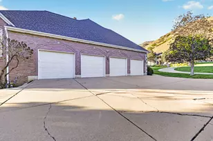 5227 S Ridgedale Dr, Ogden, UT 84403 - Photo 72