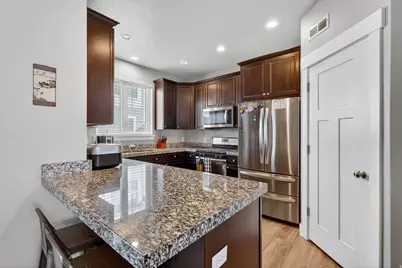 903 S 2580 E, Spanish Fork, UT 84660 - Photo 12