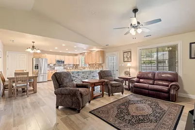 970 S 660 E, Saint George, UT 84790 - Photo 10