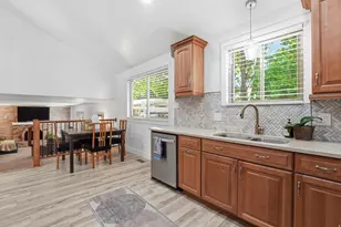 3162 E Candytuft St S, Cottonwood Heights, UT 84121 - Photo 26