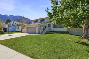 3162 E Candytuft St S, Cottonwood Heights, UT 84121 - Photo 6