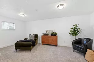 3162 E Candytuft St S, Cottonwood Heights, UT 84121 - Photo 32