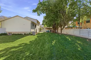 3162 E Candytuft St S, Cottonwood Heights, UT 84121 - Photo 42