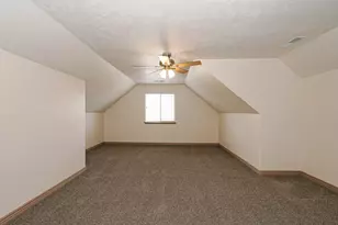 5689 W Lugano Dr S, West Jordan, UT 84081 - Photo 32