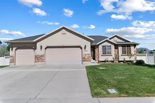 922 N 140 W, American Fork, UT 84003 - Photo 4