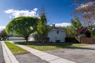 327 E 12600 S, Draper, UT 84020 - Photo 44