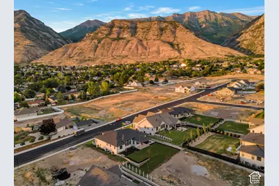 1082 E 110 S, Pleasant Grove, UT 84062 - Photo 12