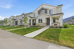 984 N Center St, Santaquin, UT 84655 - Photo 1