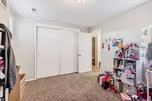 29 E 925 N, Orem, UT 84057 - Photo 10