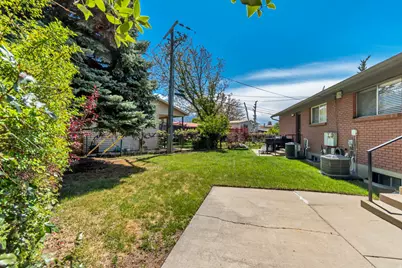 29 E 925 N, Orem, UT 84057 - Photo 38