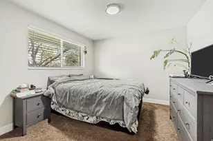 29 E 925 N, Orem, UT 84057 - Photo 22