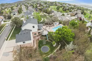 3864 S Monarch Dr E, Bountiful, UT 84010 - Photo 70