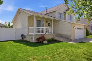 269 W 1980 S, Clearfield, UT 84015 - Photo 2