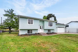 489 N Owens St, Layton, UT 84041 - Photo 2