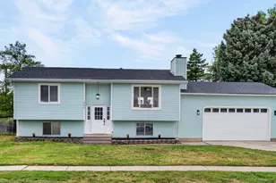 489 N Owens St, Layton, UT 84041 - Photo 2