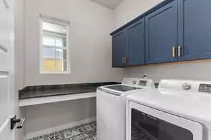 10996 S Holly Springs Dr, South Jordan, UT 84009 - Photo 12