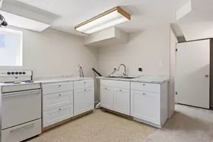 141 S Main St, Salem, UT 84653 - Photo 24