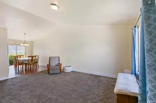 2428 E Jim Bridger Dr, Eagle Mountain, UT 84005 - Photo 4