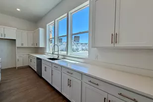 3117 N Stardew St, Eagle Mountain, UT 84005 - Photo 2