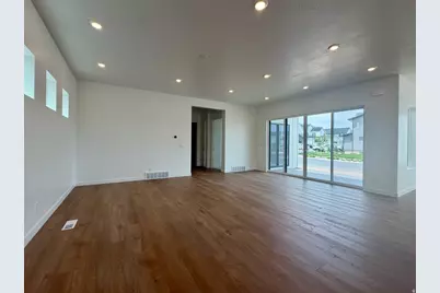 3117 N Stardew St #323, Eagle Mountain, UT 84005 - Photo 4