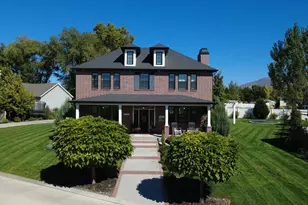 1924 W Pearl Park Circle, Kaysville, UT 84037 - Photo 1