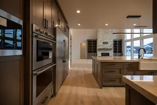 904 S 1900 W, Layton, UT 84041 - Photo 10