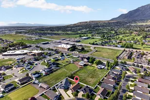 2465 N Dorchester Ave, Harrisville, UT 84414 - Photo 42