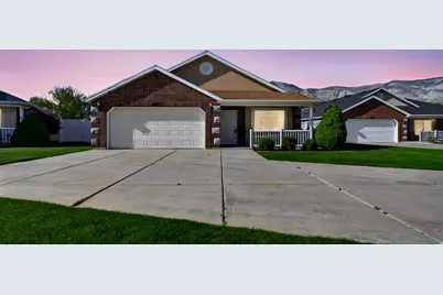 2465 N Dorchester Ave, Harrisville, UT 84414 - Photo 2