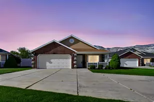 2465 N Dorchester Ave, Harrisville, UT 84414 - Photo 2