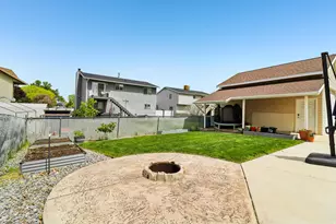 2896 W 6000 S, Roy, UT 84067 - Photo 40