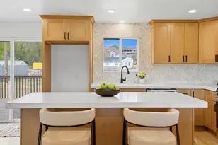 8643 S Vaquero Dr E, Sandy, UT 84094 - Photo 10