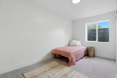 8643 S Vaquero Dr E, Sandy, UT 84094 - Photo 28
