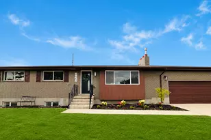 8643 S Vaquero Dr E, Sandy, UT 84094 - Photo 2