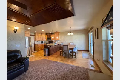 2054 Cottage Ln, Garden City, UT 84028 - Photo 10