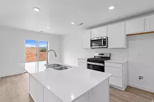 2101 S Wolverine Way, Washington, UT 84780 - Photo 10