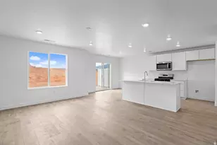 2101 S Wolverine Way, Washington, UT 84780 - Photo 8
