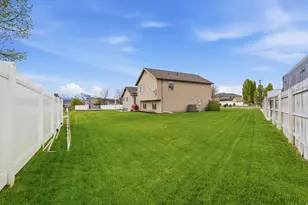 2477 S 960 W, Nibley, UT 84321 - Photo 30