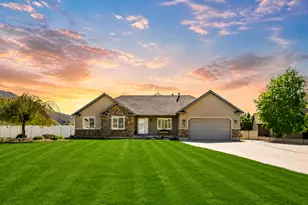 1096 S 350 E, Payson, UT 84651 - Photo 1