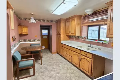 155 N 100 E, Castle Dale, UT 84513 - Photo 6