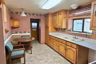 155 N 100 E, Castle Dale, UT 84513 - Photo 6